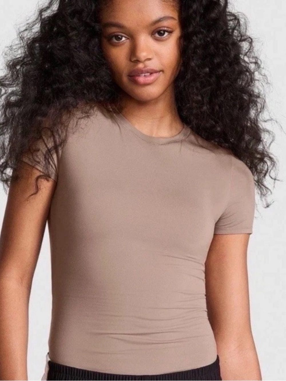 🤎Brand NEW PINK Victoria's Secret Fitted Modal Butter soft Tee🤎